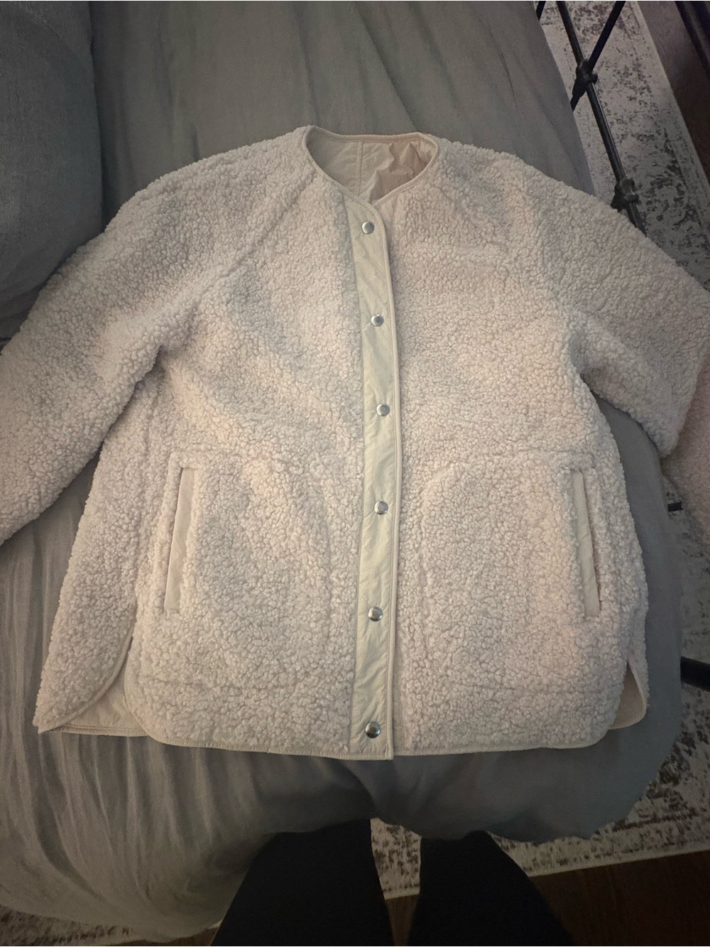 AYR Cream Bouclé Snap-Front Teddy Jacket - Picture 3 of 3